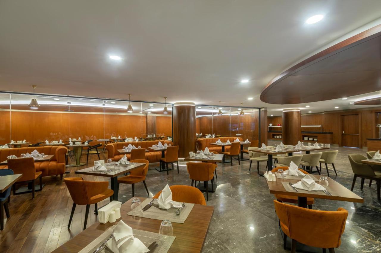 Отель Crowne Plaza Cappadocia - Nevsehir By Ihg Экстерьер фото