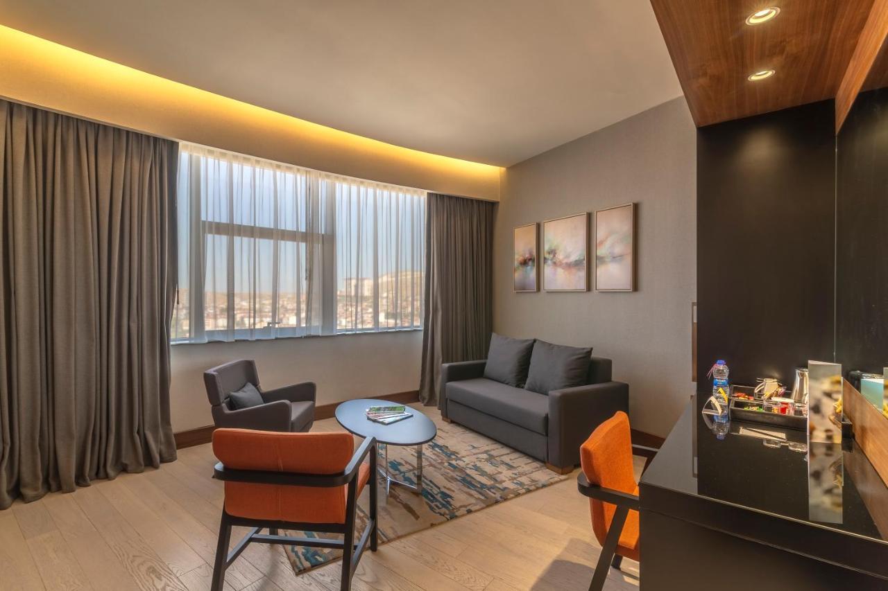 Отель Crowne Plaza Cappadocia - Nevsehir By Ihg Экстерьер фото